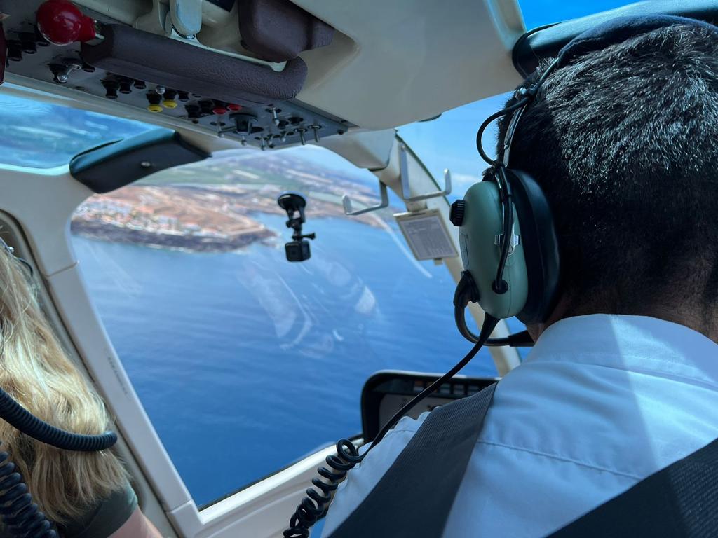 Capture los paisajes más bellosde Tenerife desde un helicóptero