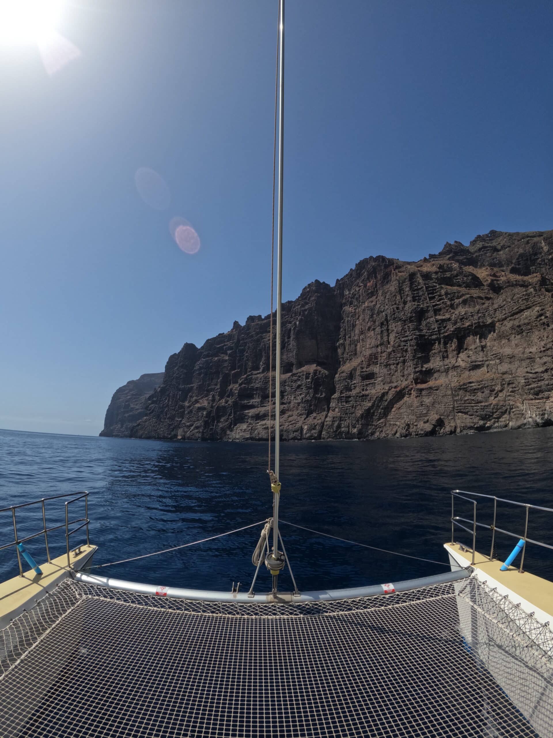 A bordo del catamarán