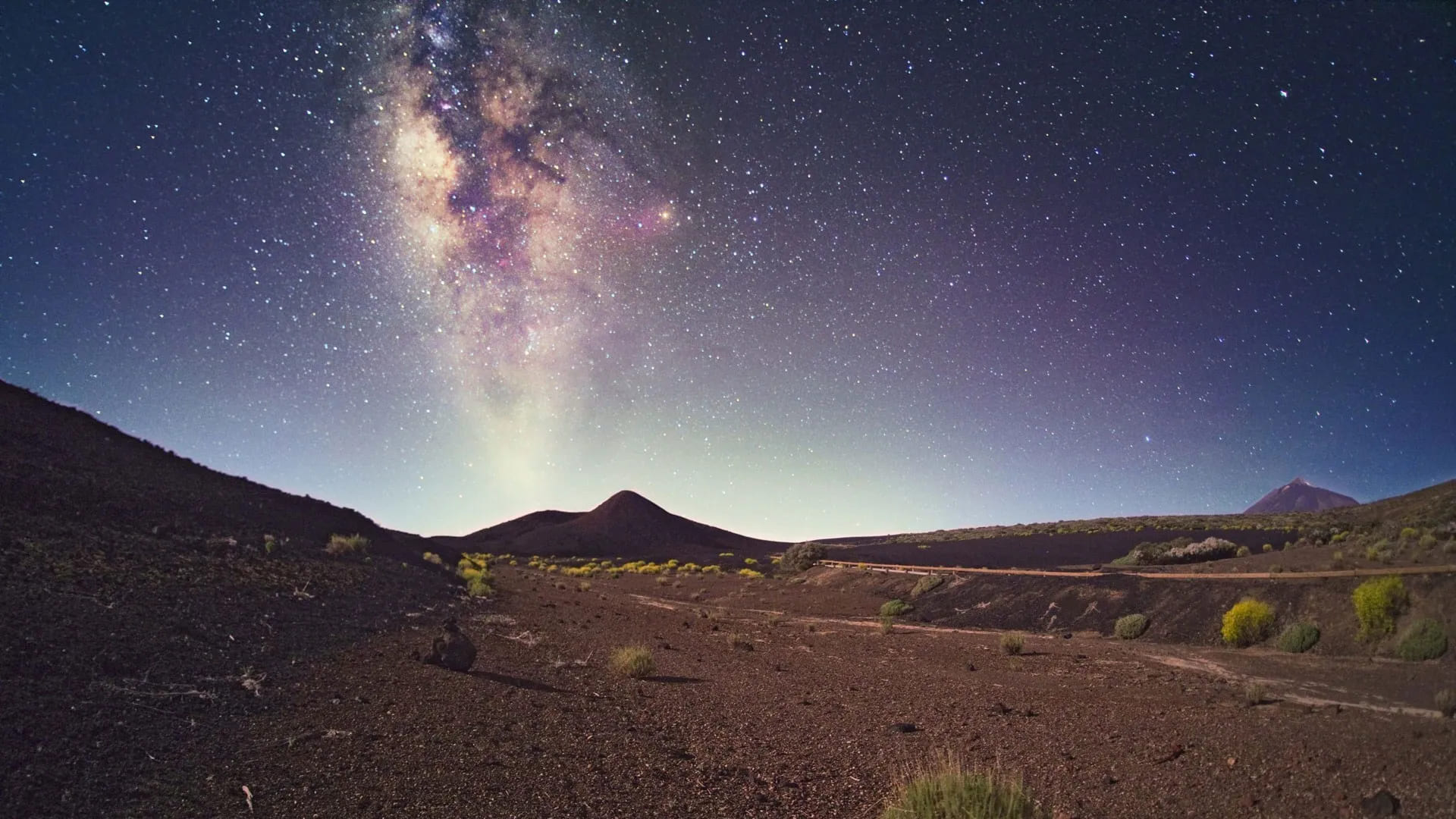 Teide by night