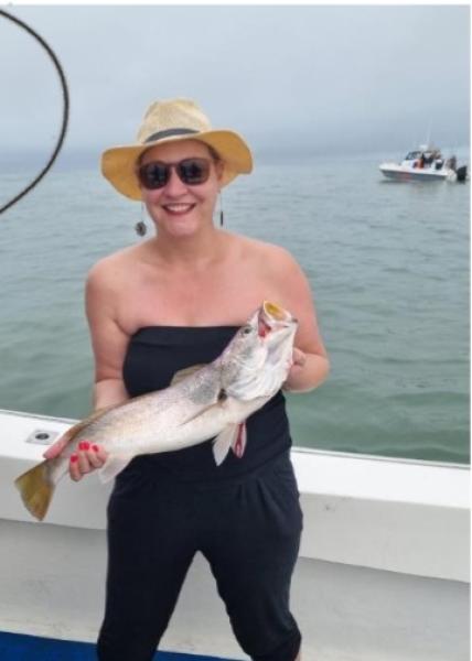 Matinée de Pêche en Bateau – Poissons Chats / Requins / Moules - Déjeuner, bières & soft inclus